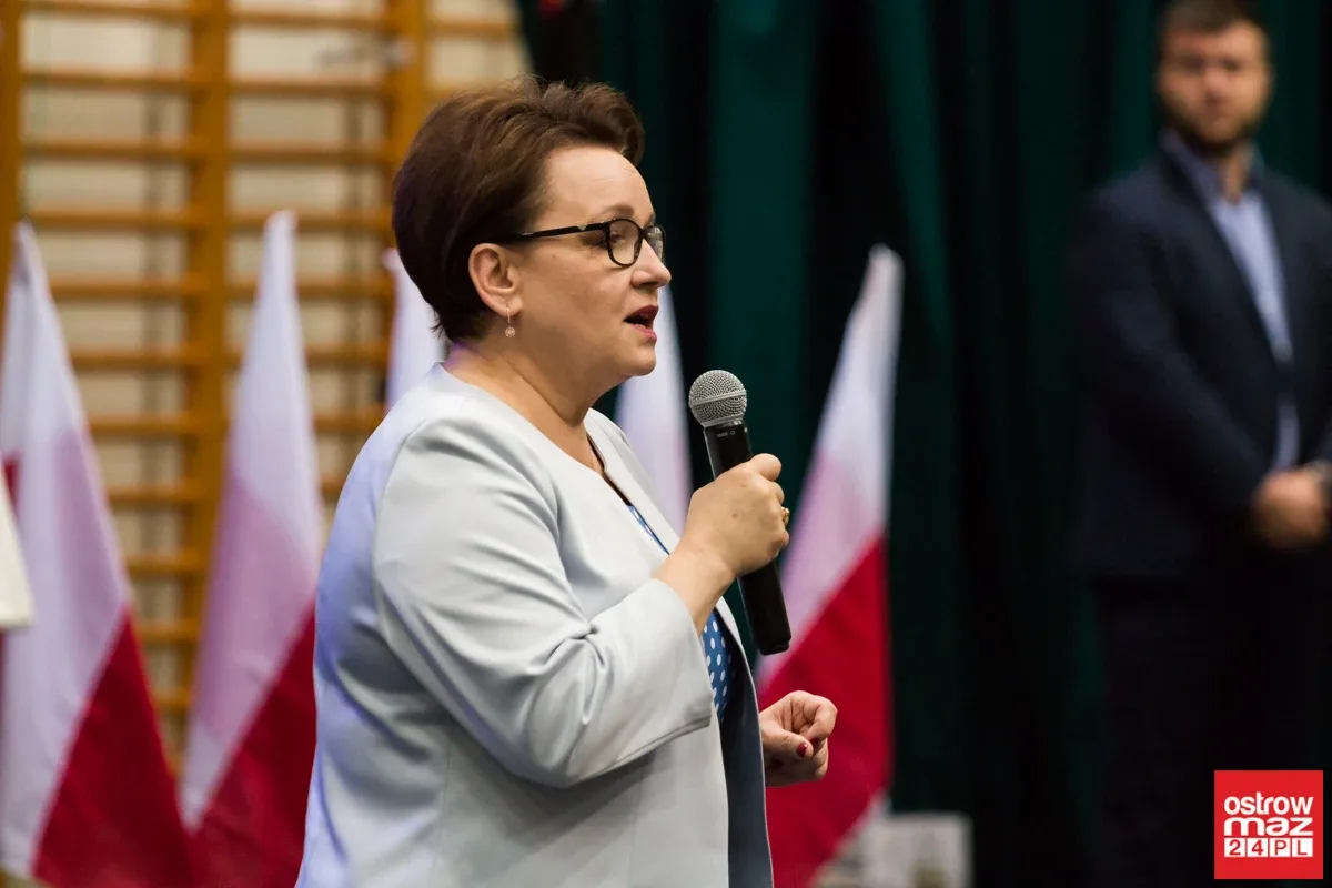 Zakończenie roku szkolnego w SP nr 1 z minister Zalewską (zdjęcia, wideo)