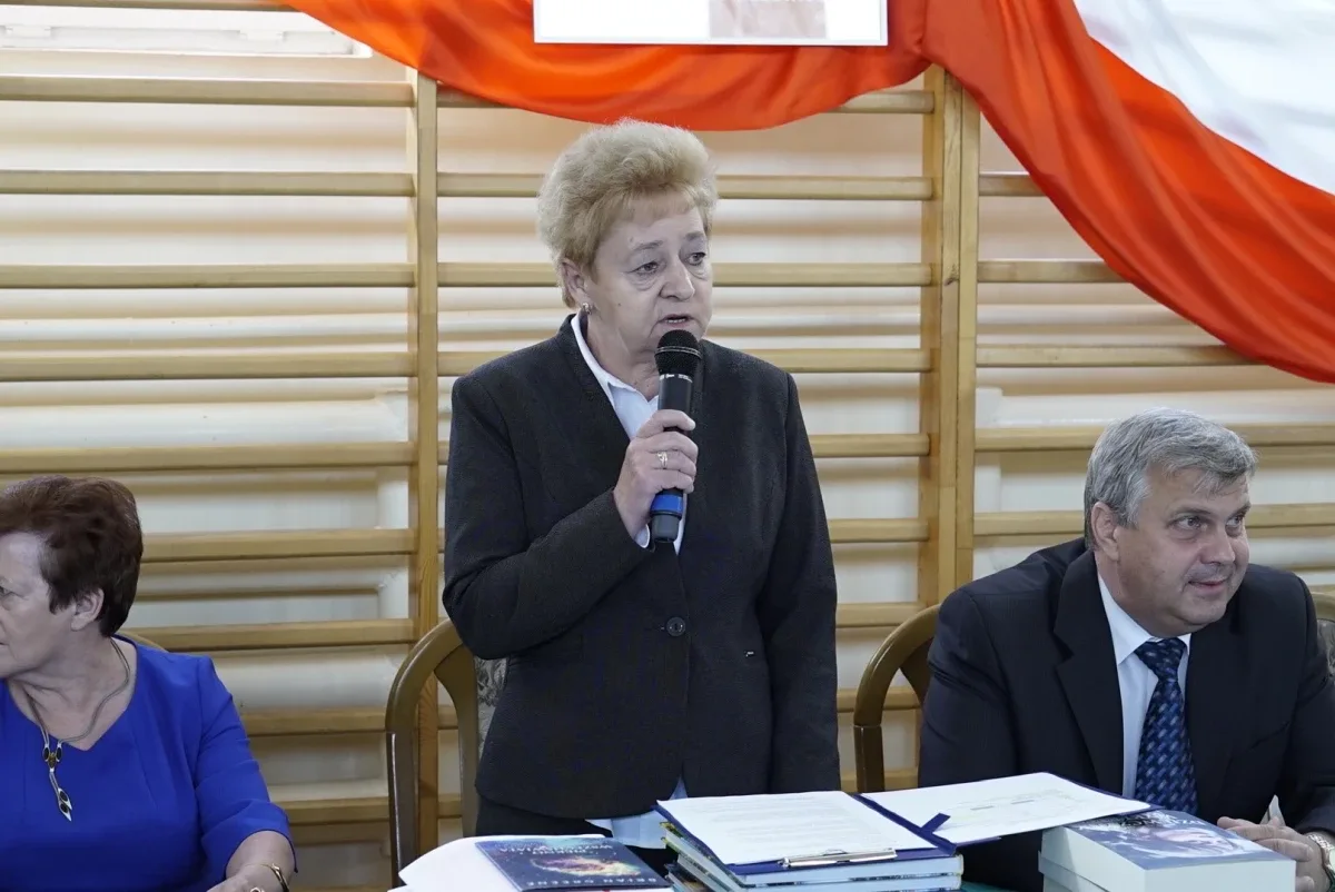 Uczniowie "Ekonomika" rozpoczęli wakacje (zdjęcia)