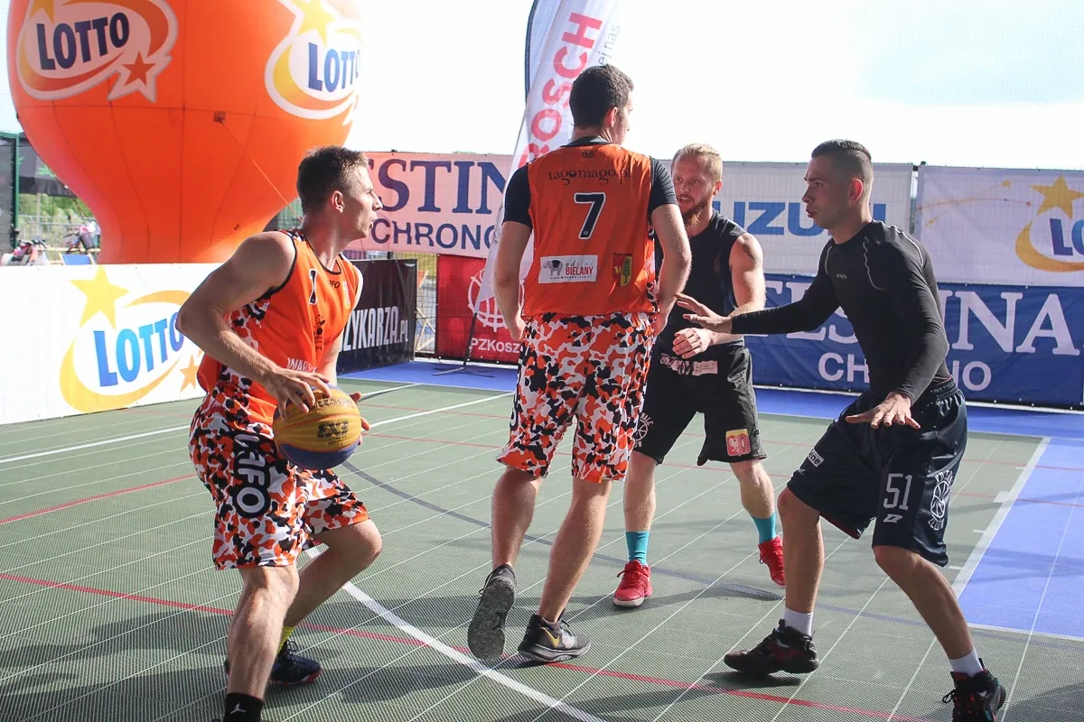 Studio Budza wygrywa turniej 3x3 w Ostrowi Maz. (zdjęcia, wideo)