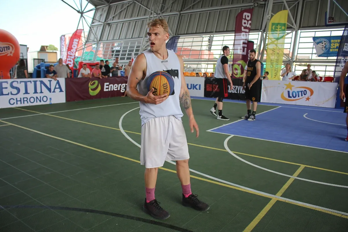 Studio Budza wygrywa turniej 3x3 w Ostrowi Maz. (zdjęcia, wideo)