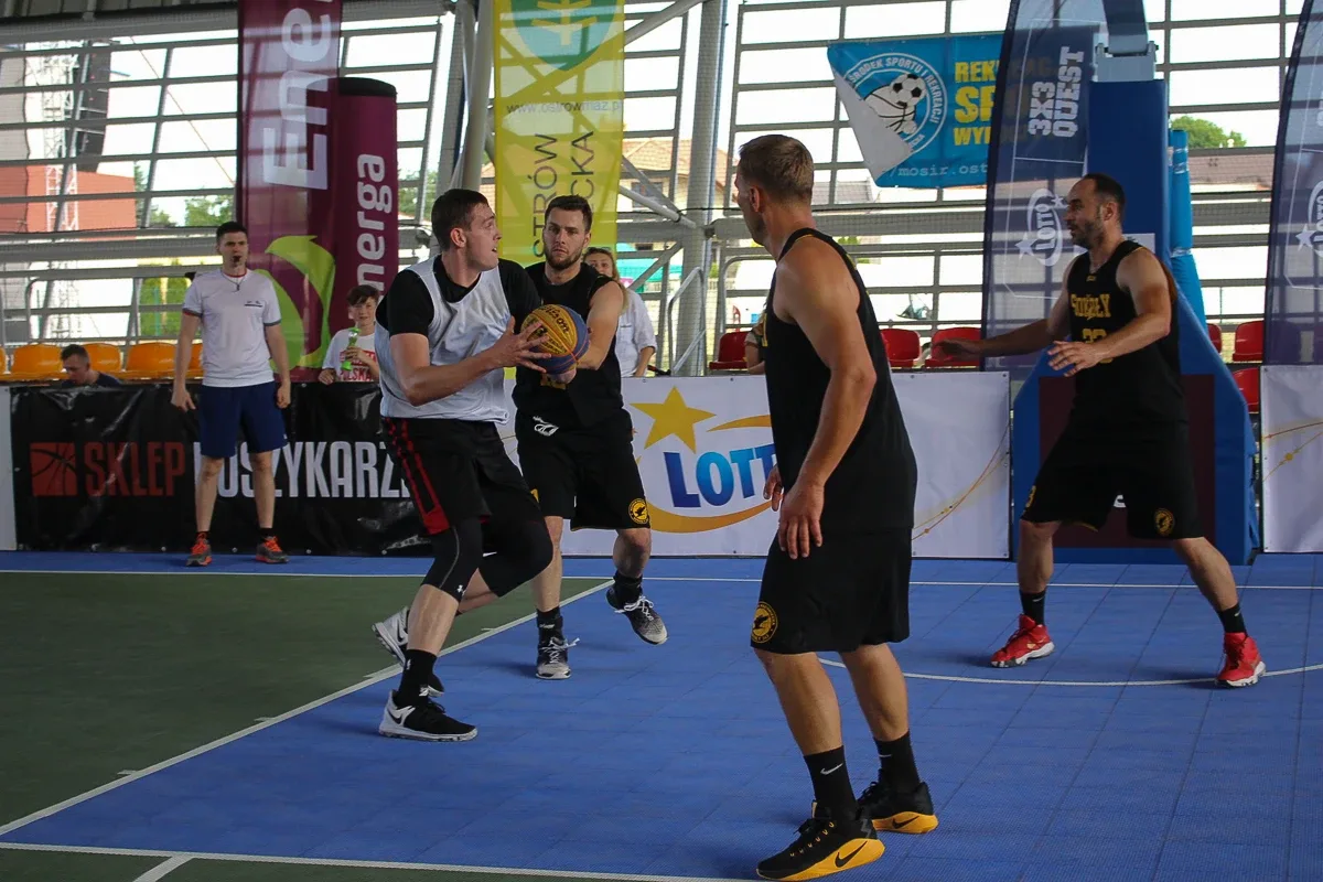 Studio Budza wygrywa turniej 3x3 w Ostrowi Maz. (zdjęcia, wideo)