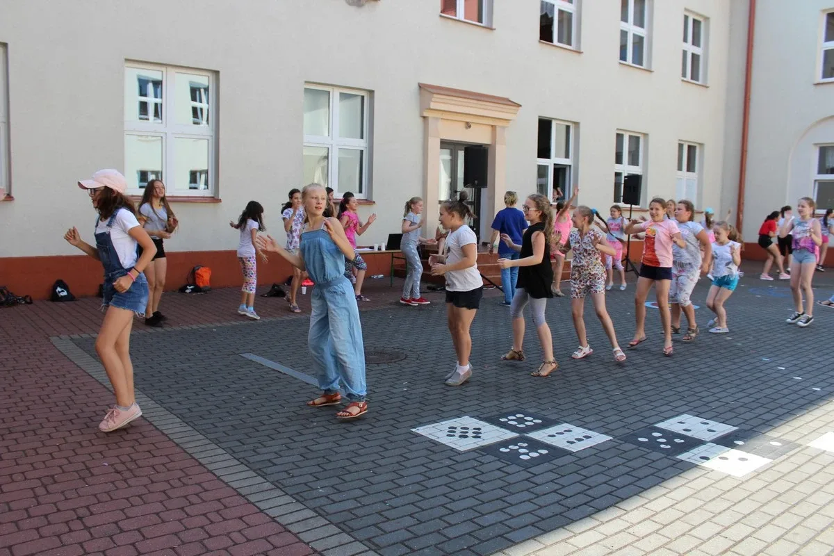 Obchody Dnia Dziecka w SP nr 1 (zdjęcia)