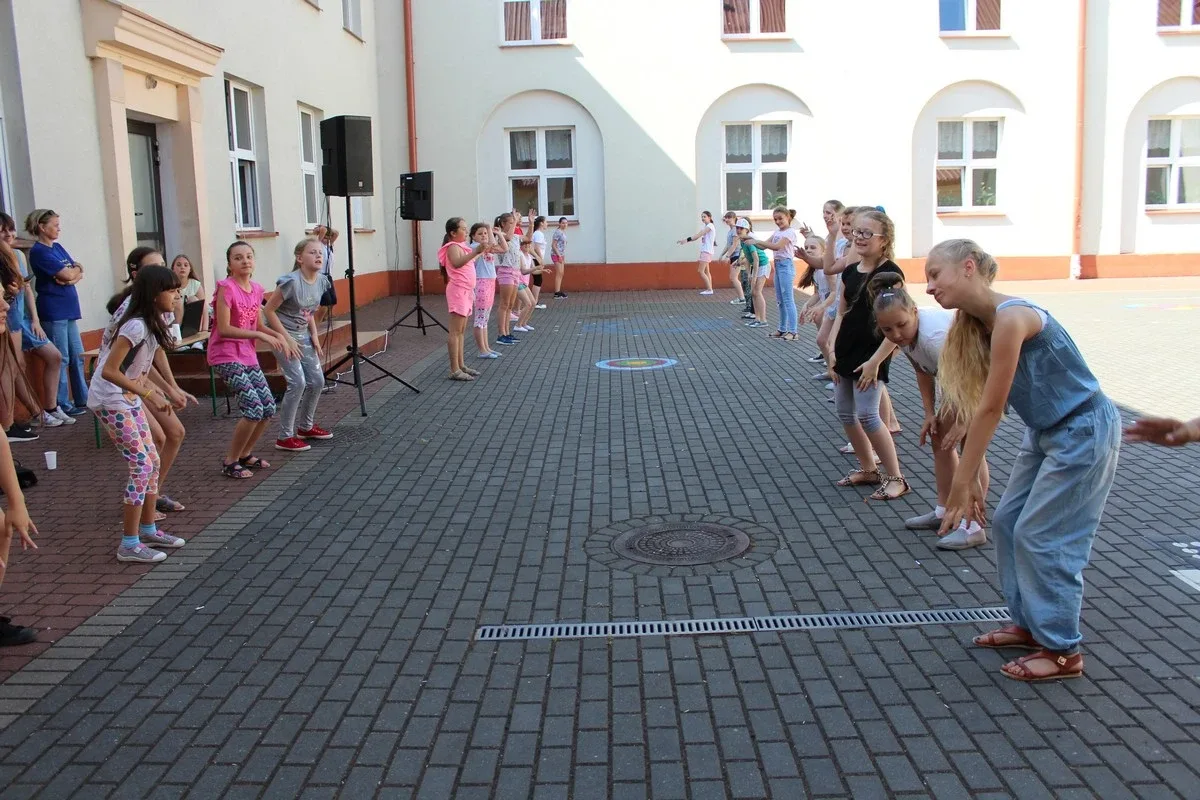 Obchody Dnia Dziecka w SP nr 1 (zdjęcia)