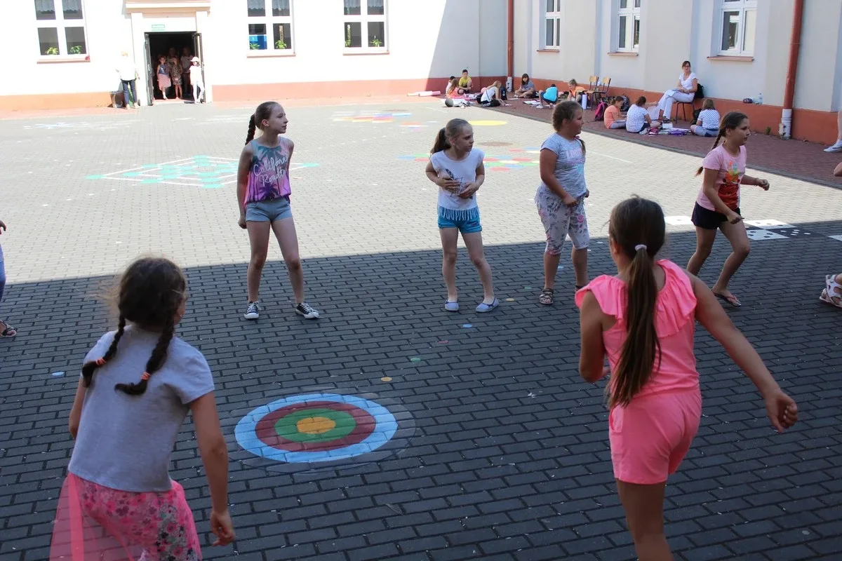 Obchody Dnia Dziecka w SP nr 1 (zdjęcia)