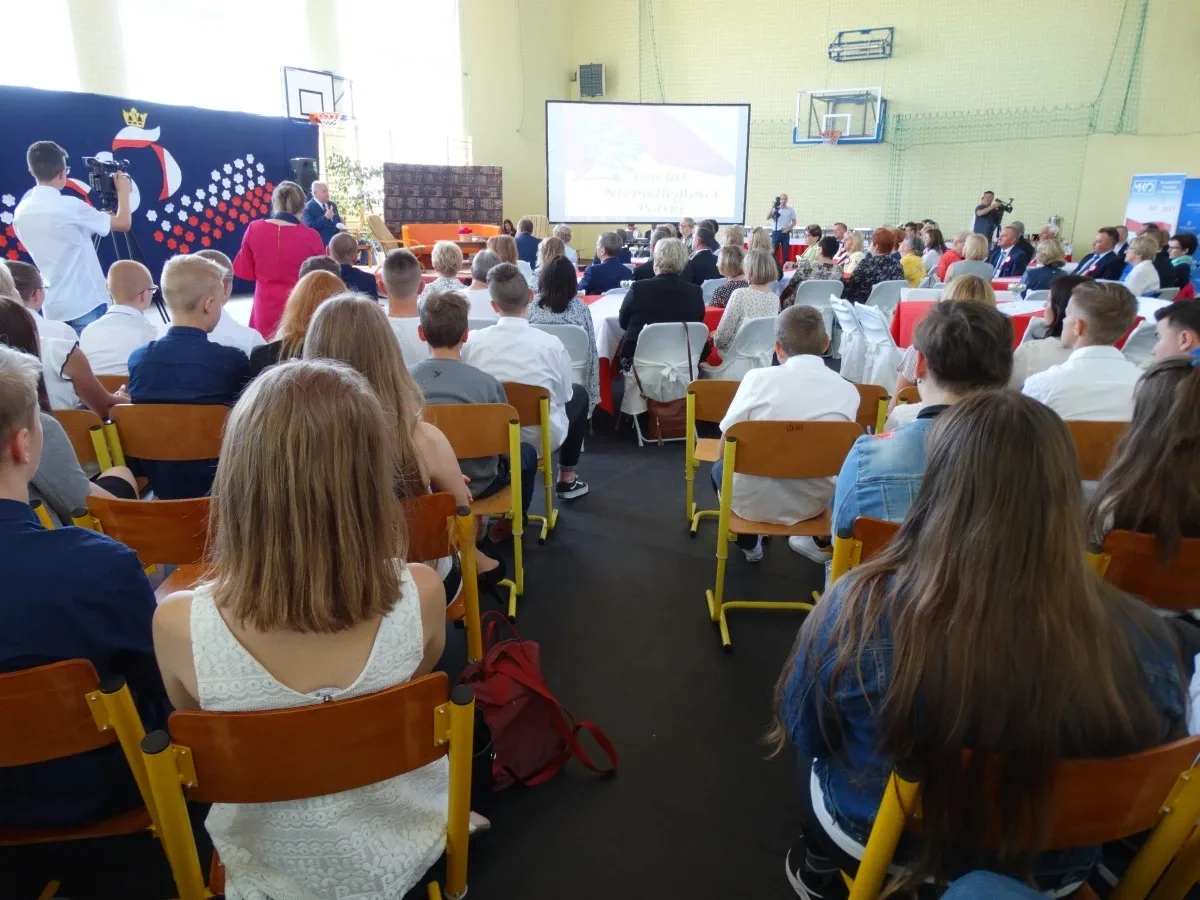 Spotkanie z Wojewodą w SP nr 2 (zdjęcia)