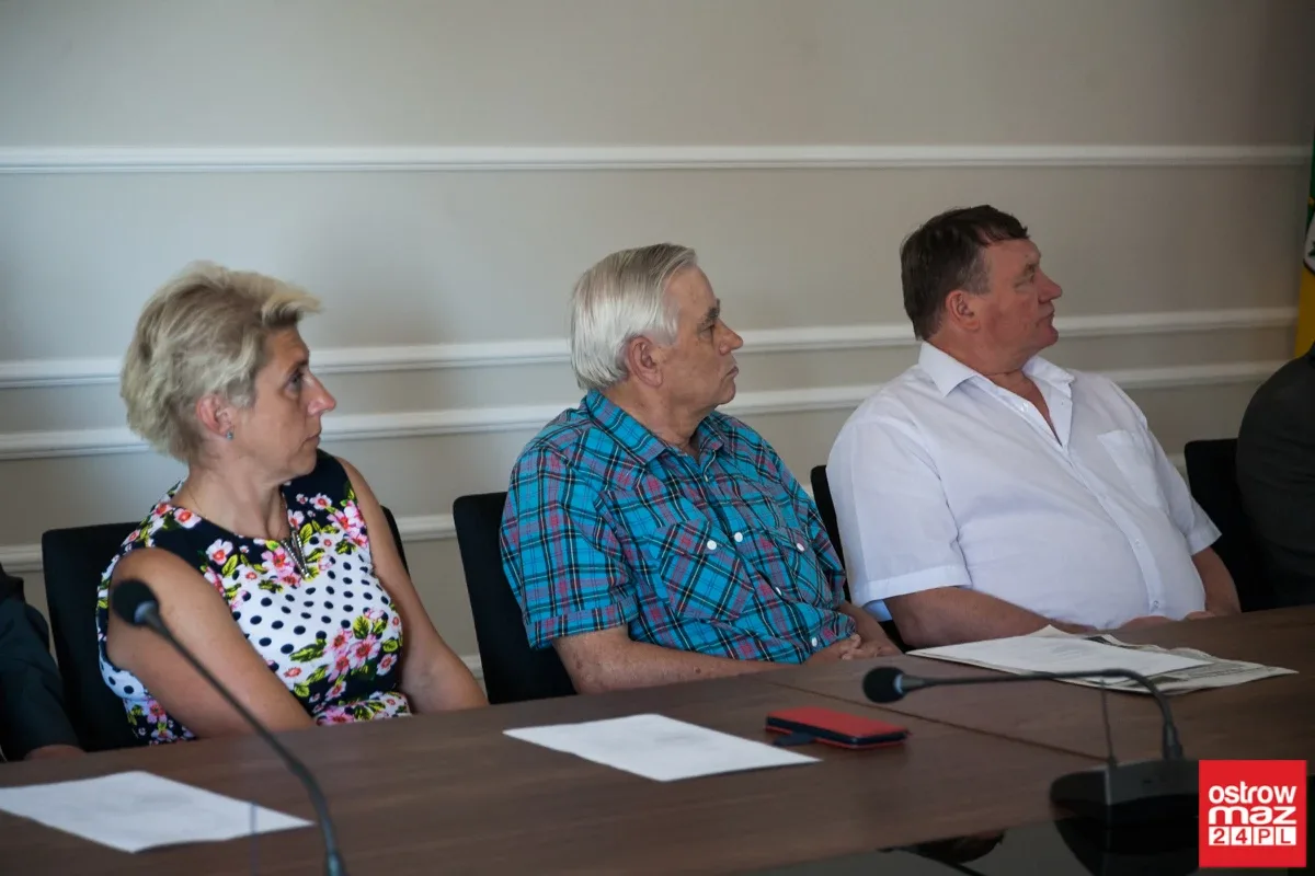 Powiatowa debata społeczna. Omówiono stan bezpieczeństwa (zdjęcia, wideo)