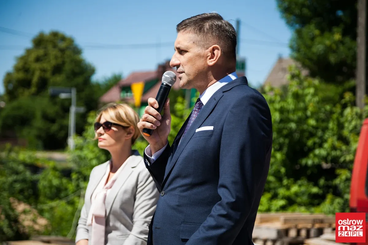 Powstaje nowa stacja wyczekiwania zespołów ratownictwa medycznego (zdjęcia, wideo)