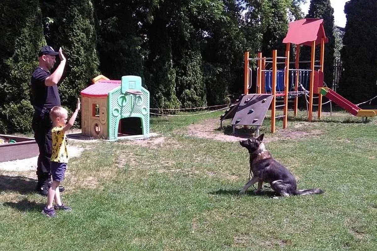 Dzień Dziecka z ostrowską policją (zdjęcia)