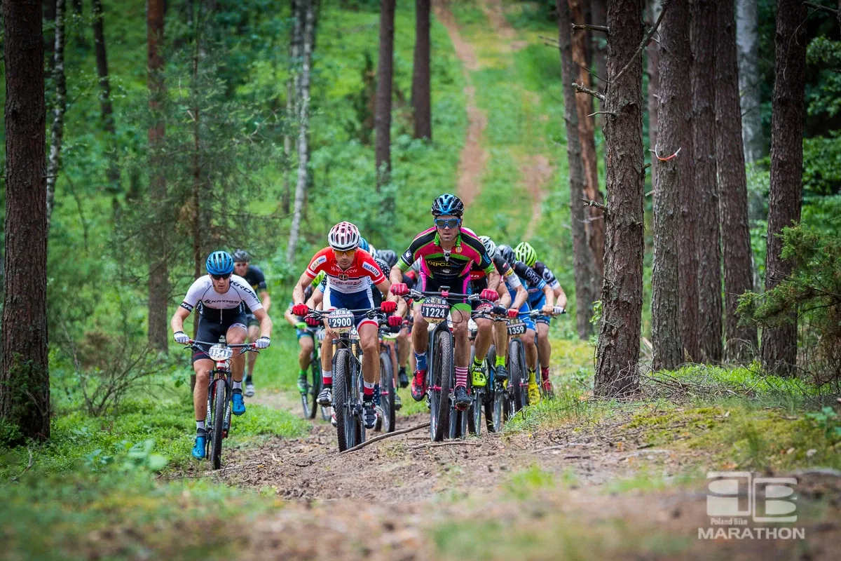 Kolarski peleton w Długosiodle (zdjęcia)