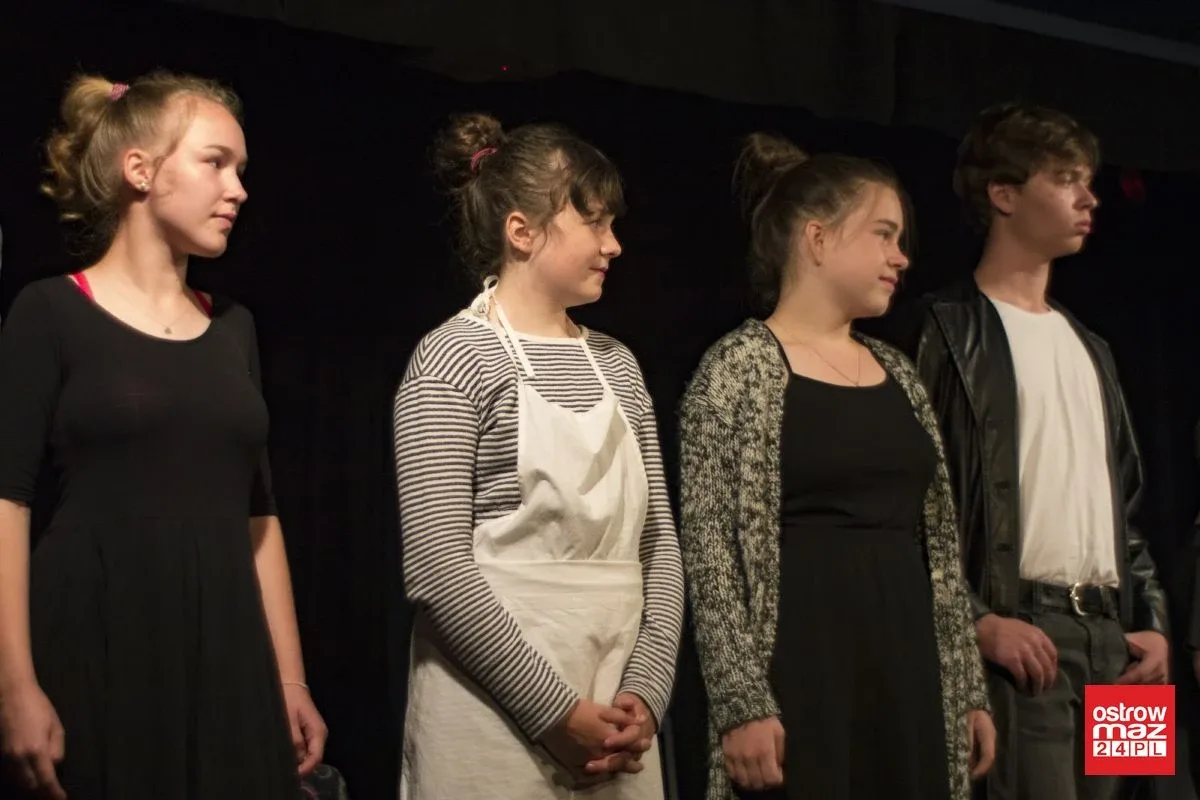 Nowa sztuka w ostrowskim teatrze (zdjęcia)