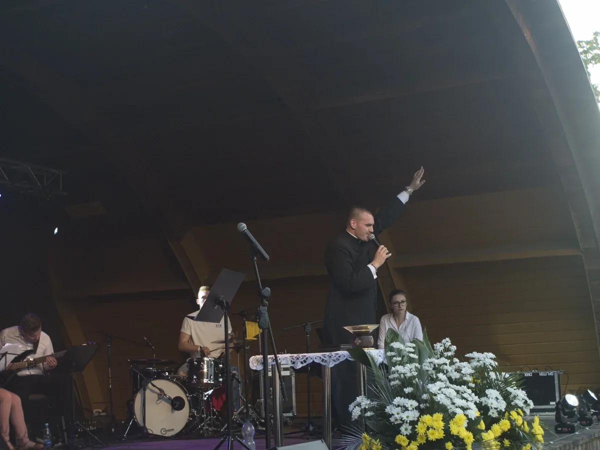 Koncert Uwielbienia w Ogródku Jordanowskim (zdjęcia, wideo)