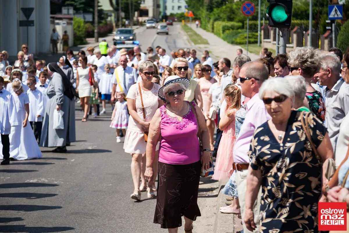 Procesje Najświętszego Ciała i Krwi Chrystusa przeszły ulicami miasta (zdjęcia, wideo)