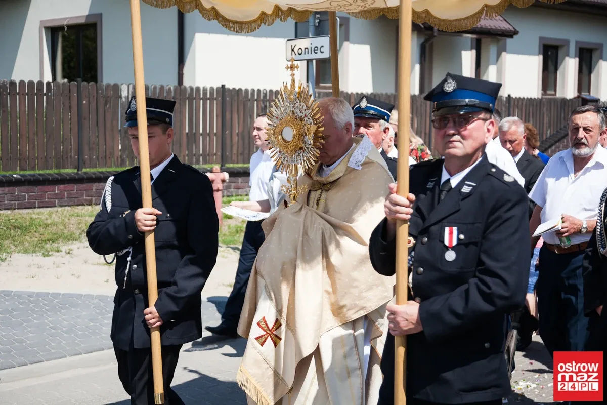 Procesje Najświętszego Ciała i Krwi Chrystusa przeszły ulicami miasta (zdjęcia, wideo)