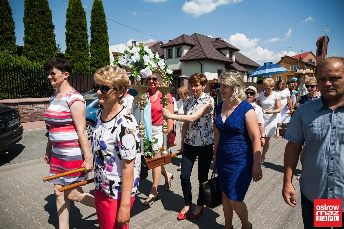Procesje Najświętszego Ciała i Krwi Chrystusa przeszły ulicami miasta (zdjęcia, wideo)