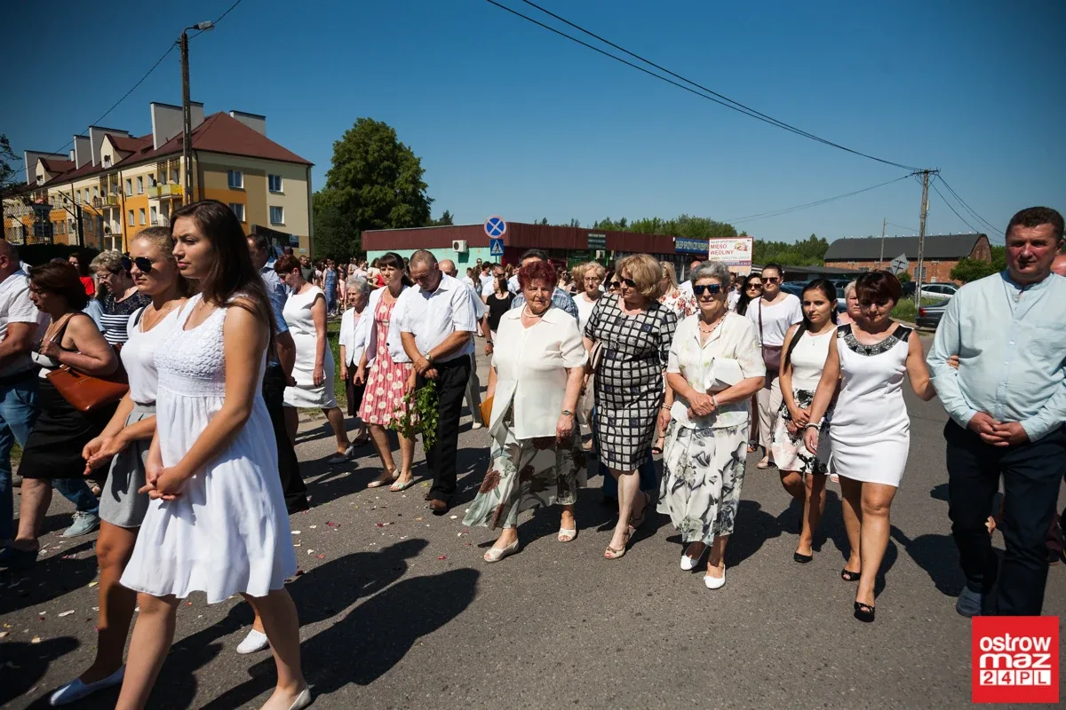 Procesje Najświętszego Ciała i Krwi Chrystusa przeszły ulicami miasta (zdjęcia, wideo)