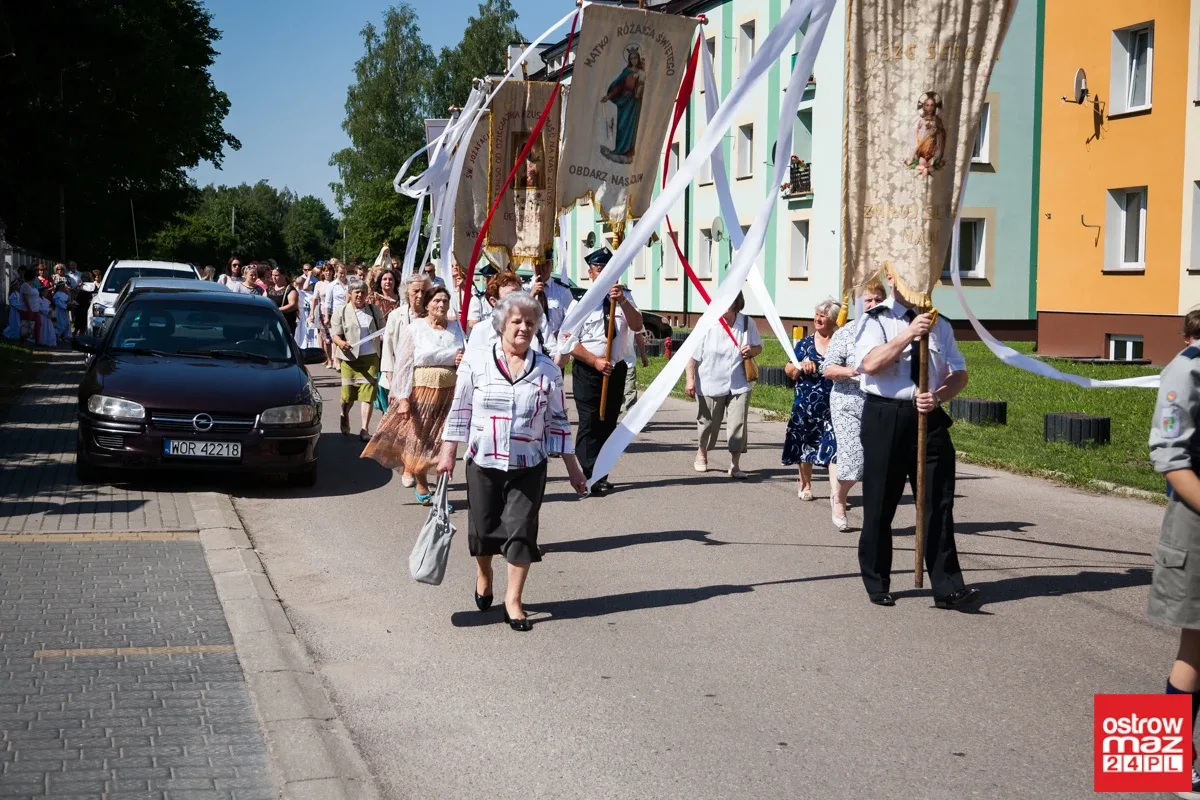 Procesje Najświętszego Ciała i Krwi Chrystusa przeszły ulicami miasta (zdjęcia, wideo)