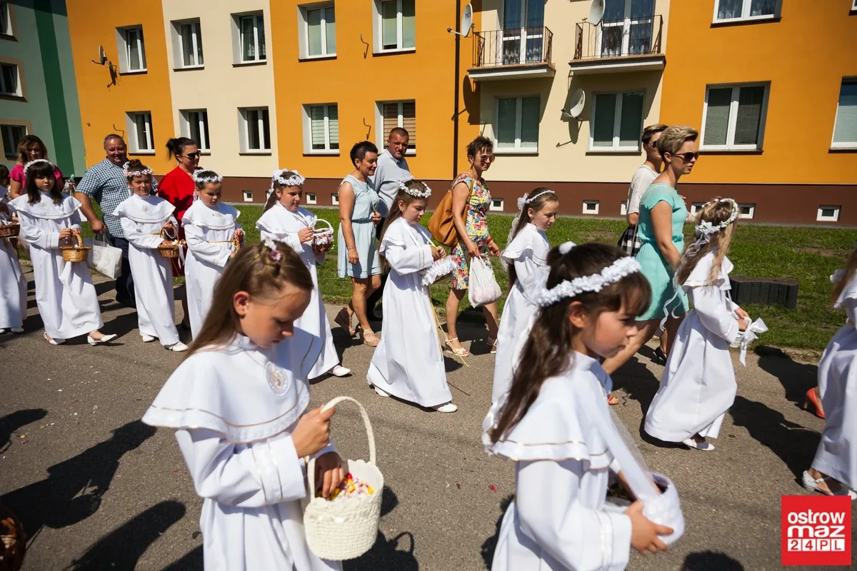 Procesje Najświętszego Ciała i Krwi Chrystusa przeszły ulicami miasta (zdjęcia, wideo)