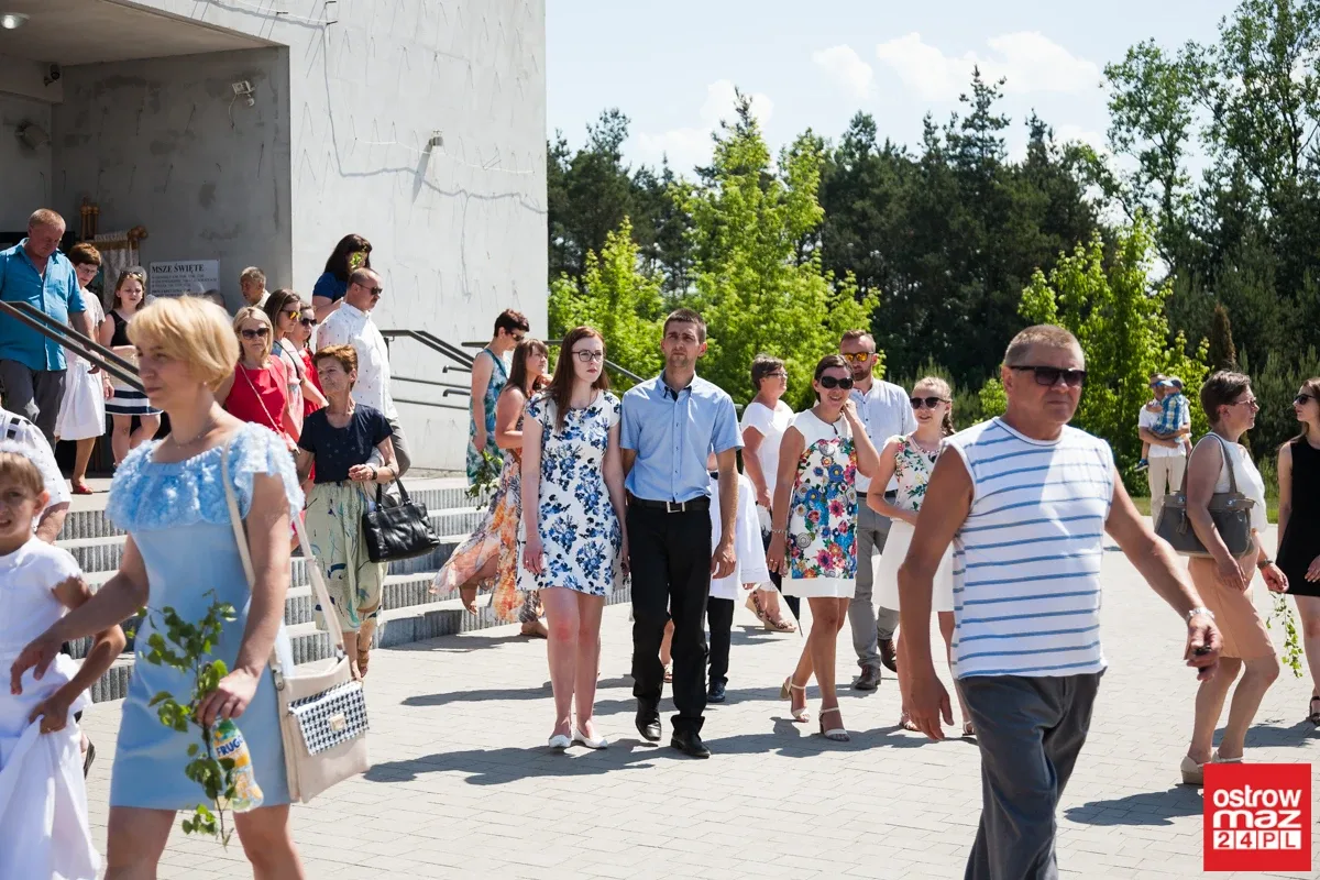 Procesje Najświętszego Ciała i Krwi Chrystusa przeszły ulicami miasta (zdjęcia, wideo)