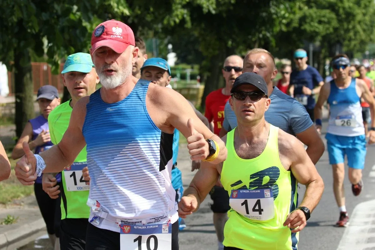 Półmaraton Kurpiowski za nami. Dąbrowski zwycięża, Gawkowski dwudziesty (zdjęcia, wideo)