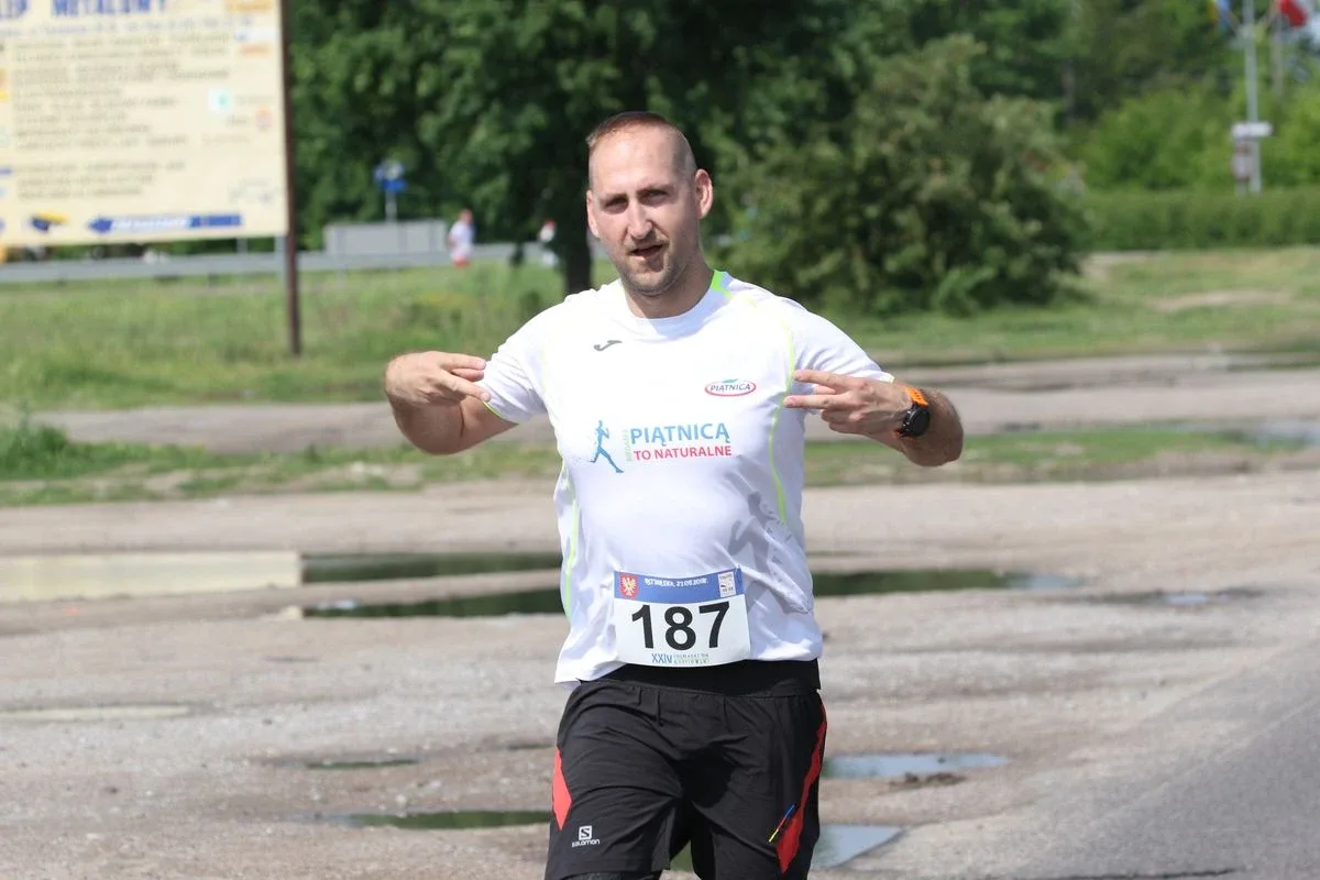 Półmaraton Kurpiowski za nami. Dąbrowski zwycięża, Gawkowski dwudziesty (zdjęcia, wideo)