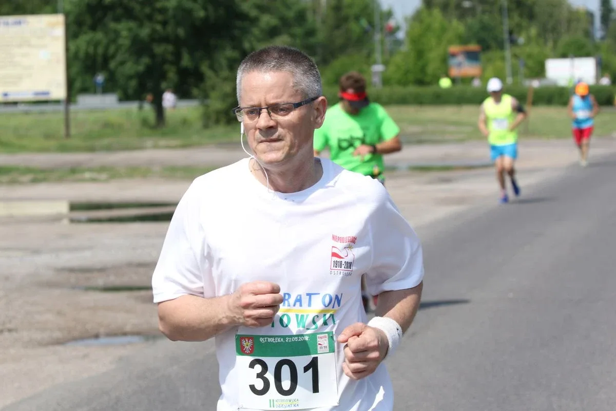 Półmaraton Kurpiowski za nami. Dąbrowski zwycięża, Gawkowski dwudziesty (zdjęcia, wideo)