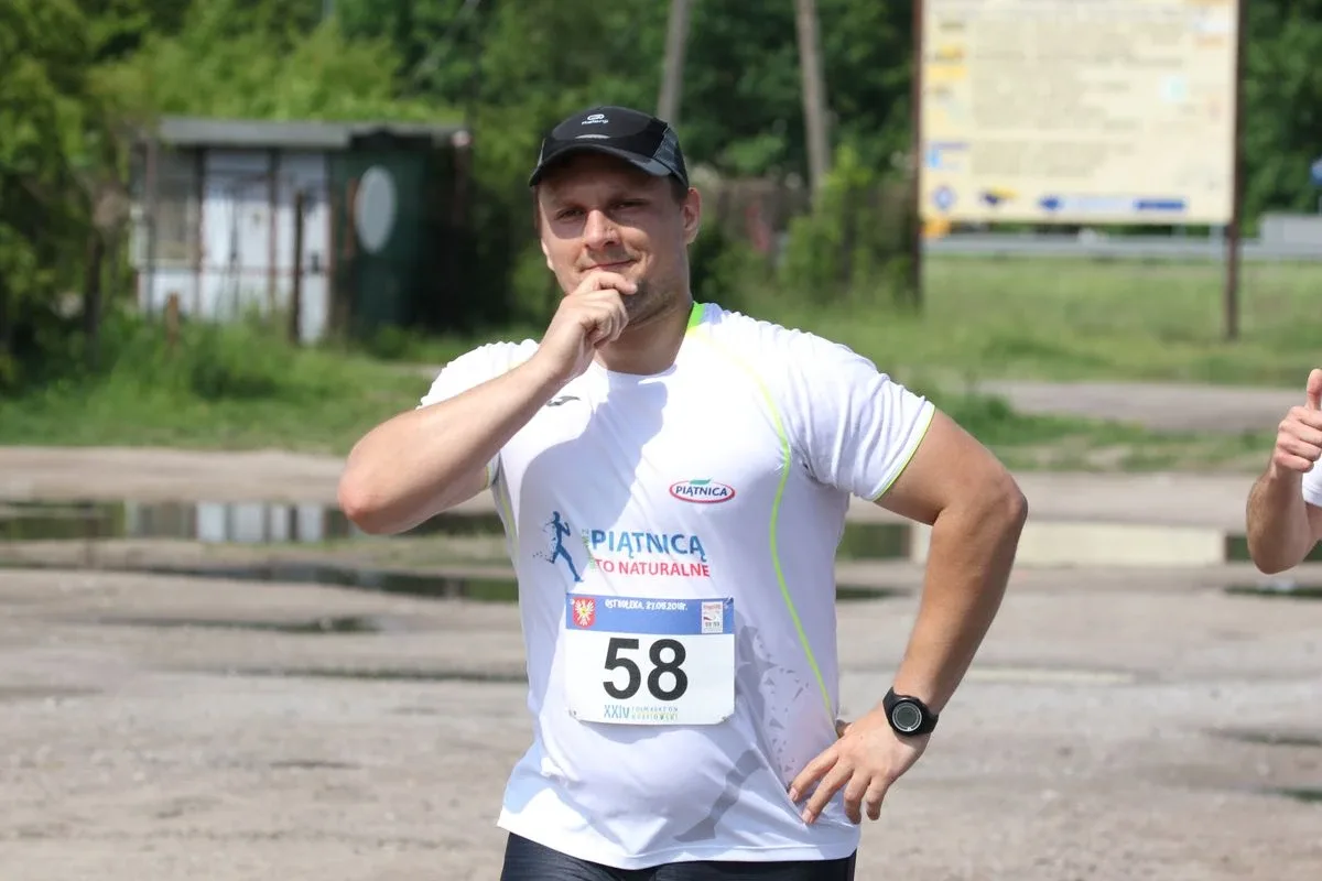 Półmaraton Kurpiowski za nami. Dąbrowski zwycięża, Gawkowski dwudziesty (zdjęcia, wideo)