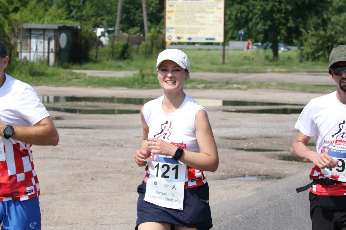 Półmaraton Kurpiowski za nami. Dąbrowski zwycięża, Gawkowski dwudziesty (zdjęcia, wideo)