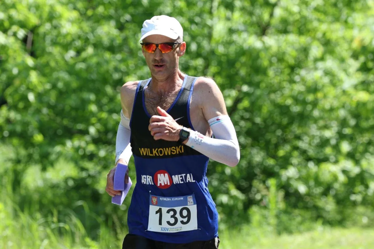 Półmaraton Kurpiowski za nami. Dąbrowski zwycięża, Gawkowski dwudziesty (zdjęcia, wideo)