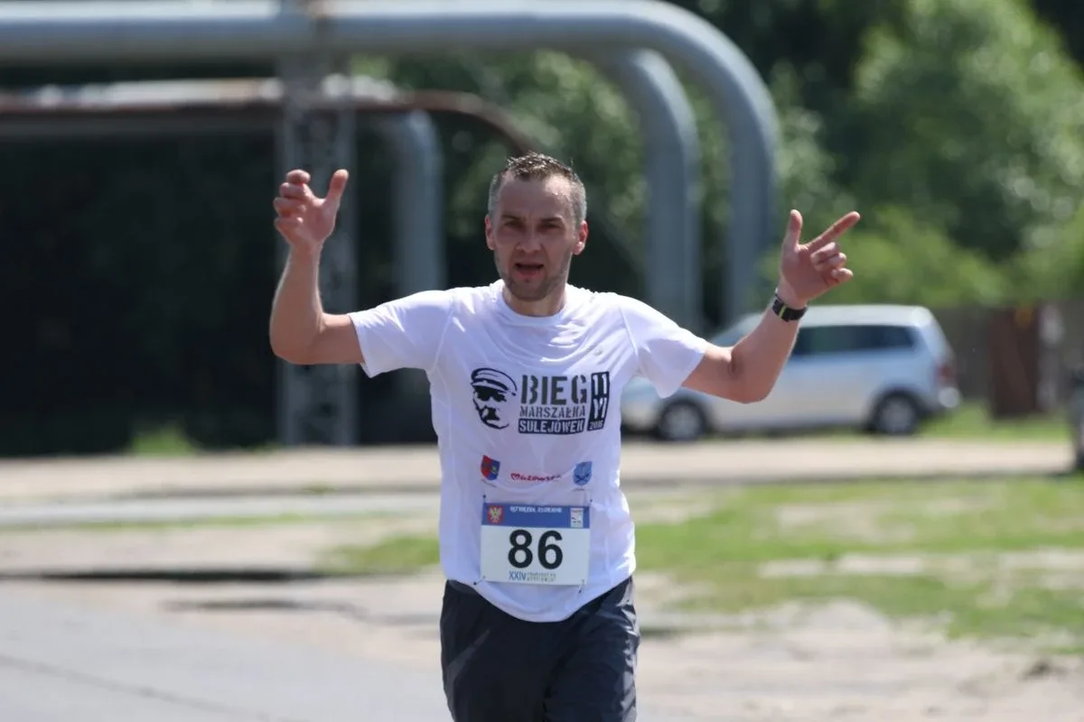 Półmaraton Kurpiowski za nami. Dąbrowski zwycięża, Gawkowski dwudziesty (zdjęcia, wideo)