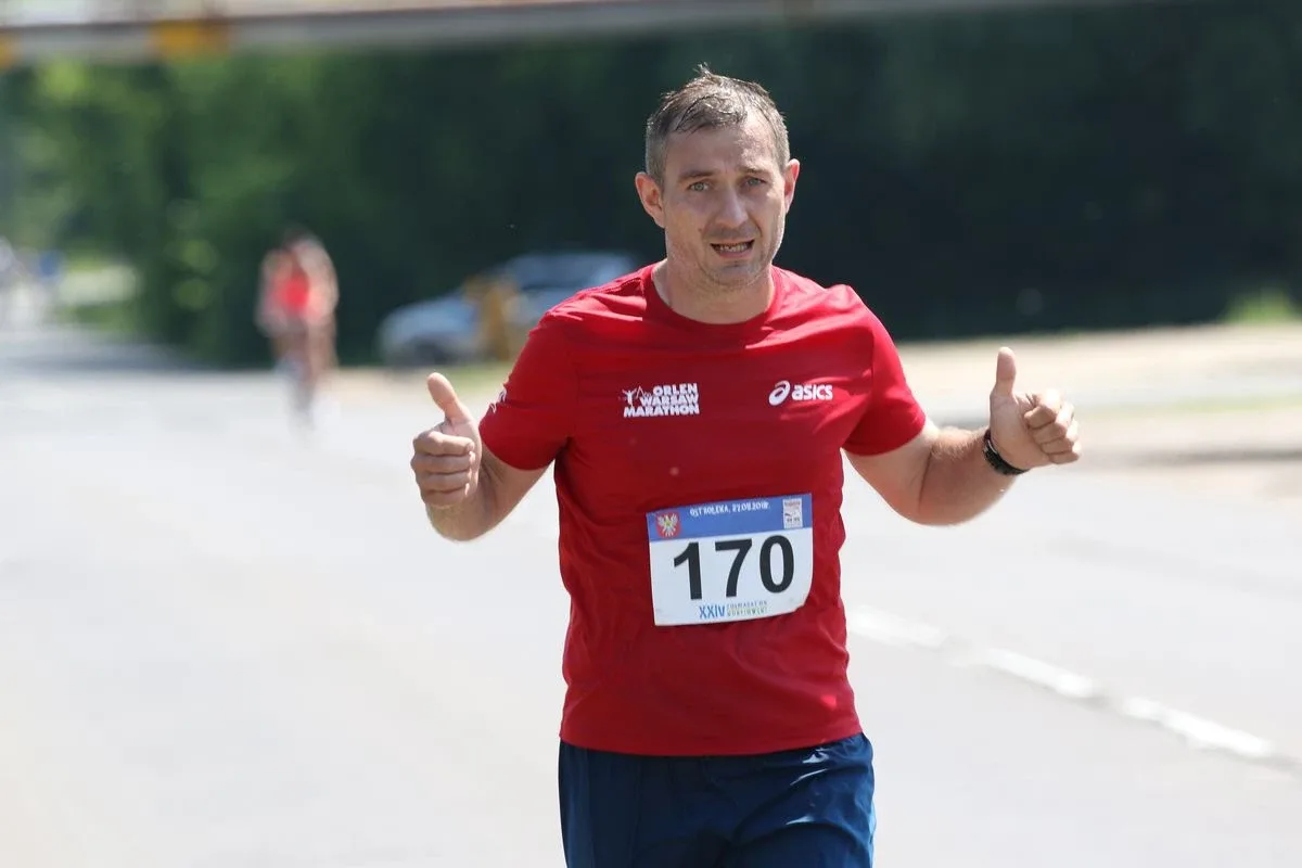 Półmaraton Kurpiowski za nami. Dąbrowski zwycięża, Gawkowski dwudziesty (zdjęcia, wideo)