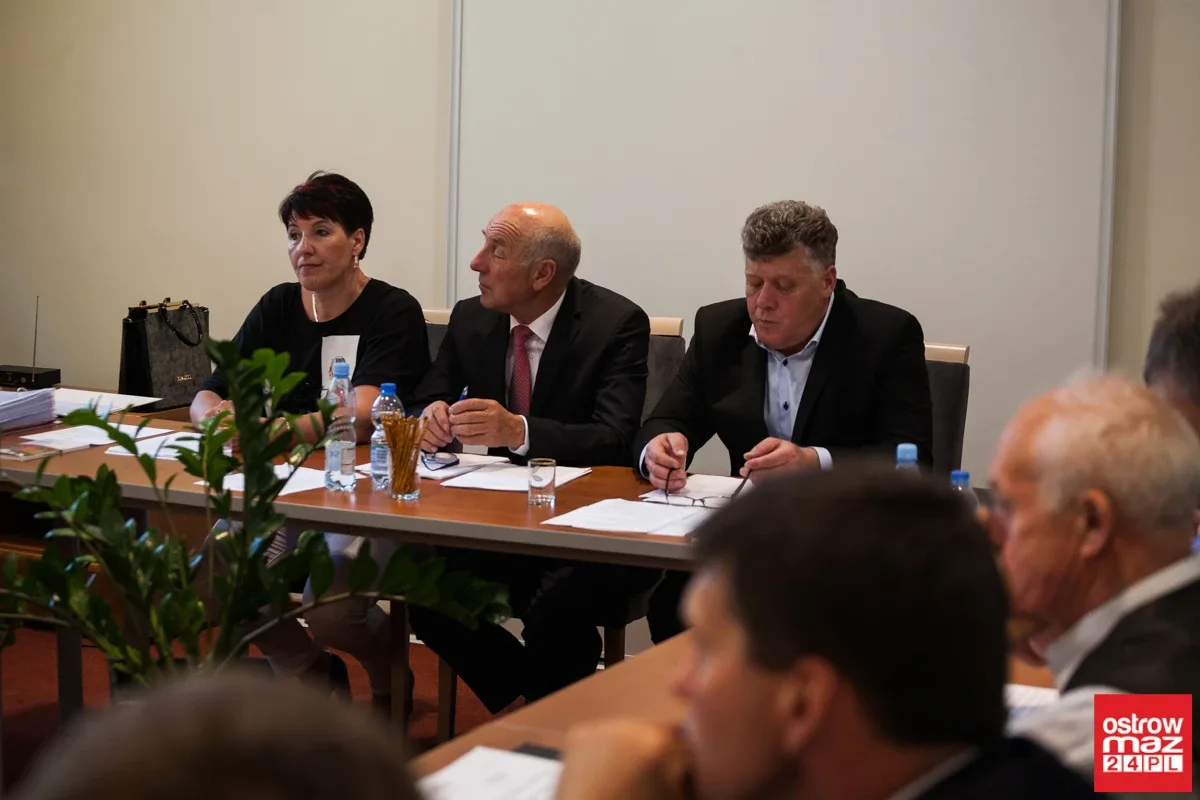 Wójt gminy Stary Lubotyń z absolutorium (zdjęcia, wideo)