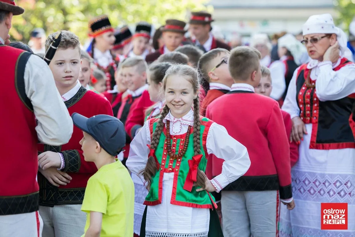 Ostrów opanowała "Moda na Folklor" (zdjęcia, wideo)