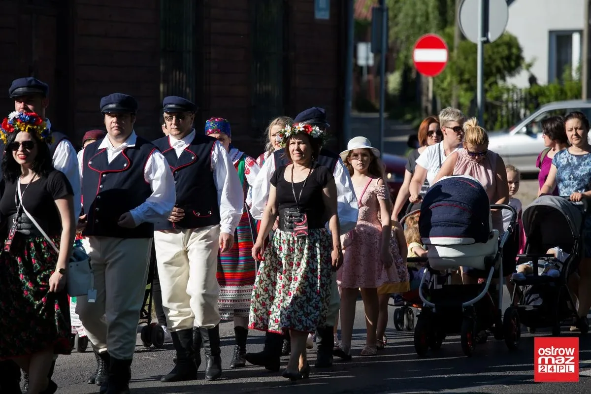 Ostrów opanowała "Moda na Folklor" (zdjęcia, wideo)