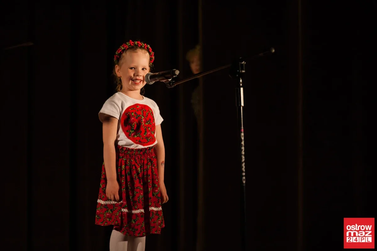 Zespół Pieśni i Tańca BezWianka świętował 15-lecie (zdjęcia, wideo)