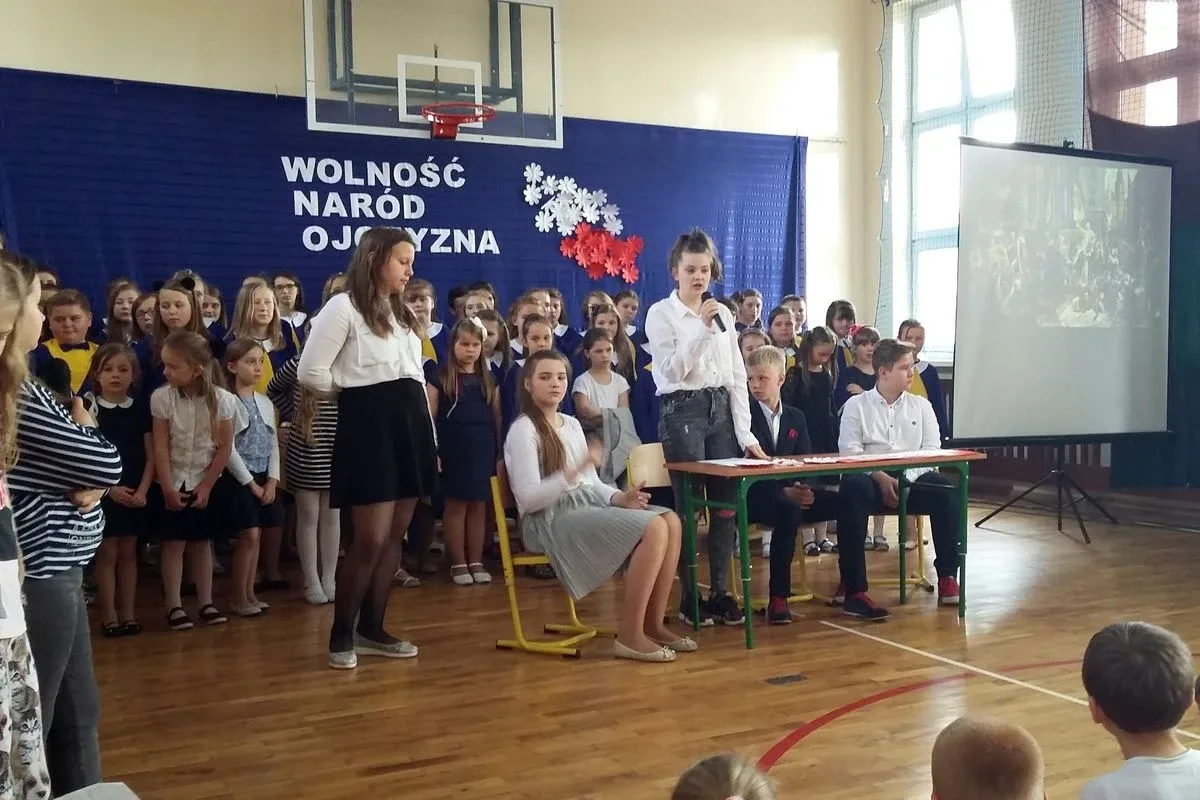 Akademia z okazji uchwalenia konstytucji (zdjęcia)