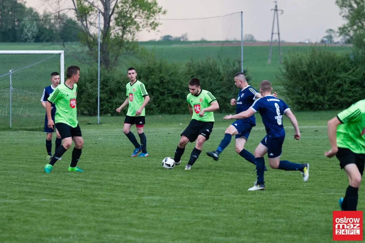 GKS Andrzejewo zgasił Iskrę w derbach (zdjęcia, wideo)