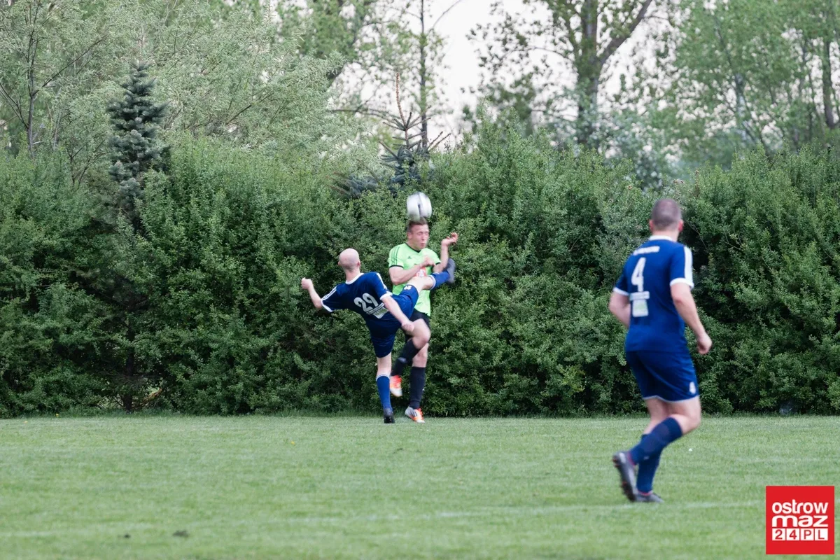 GKS Andrzejewo zgasił Iskrę w derbach (zdjęcia, wideo)