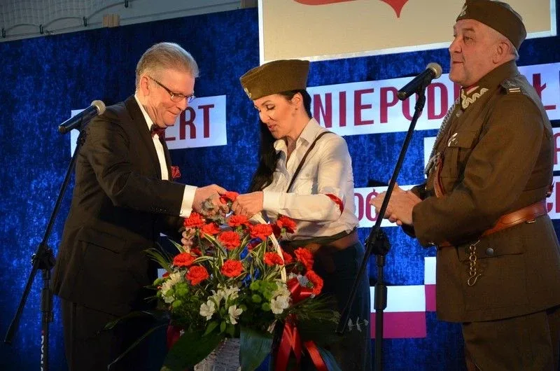 Śpiewali pieśni legionowe. Powiatowe eliminacje rozstrzygnięte (zdjęcia, wideo)