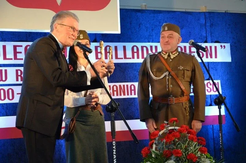 Śpiewali pieśni legionowe. Powiatowe eliminacje rozstrzygnięte (zdjęcia, wideo)