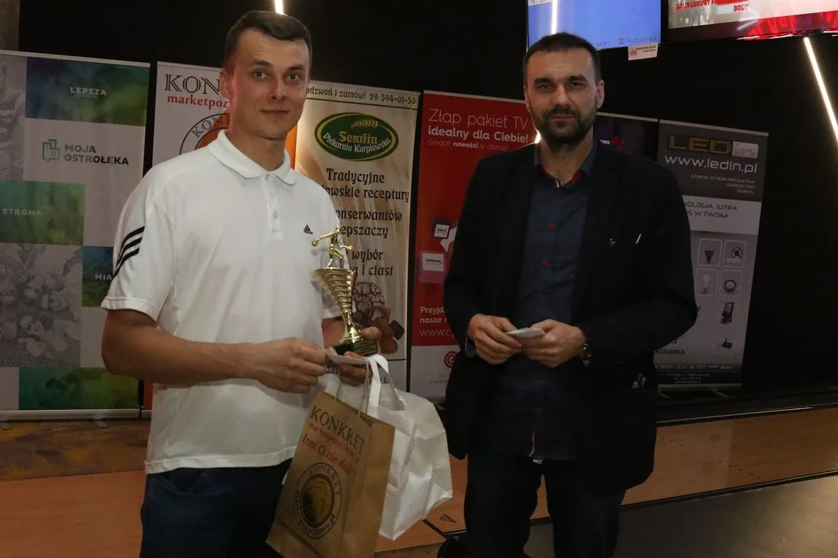 Rewkowski mistrzem w bowlingu (zdjęcia, wideo)