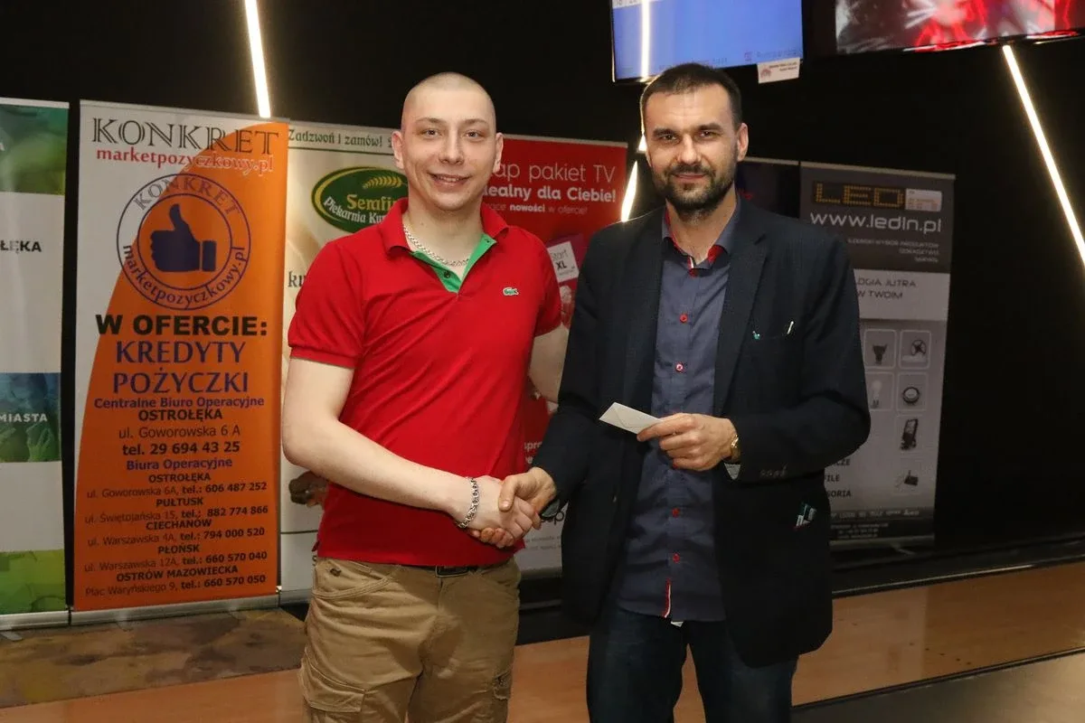 Rewkowski mistrzem w bowlingu (zdjęcia, wideo)