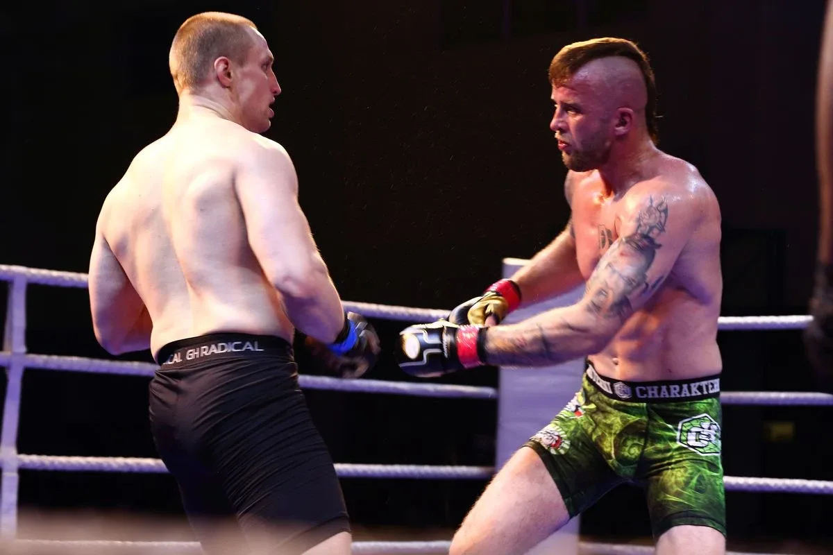 Dzierzgowski wrócił na ring po zwycięstwo (zdjęcia, wideo)