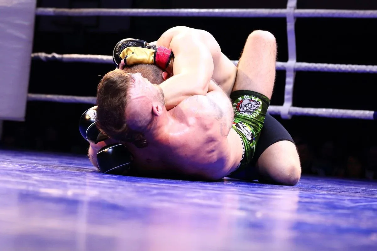 Dzierzgowski wrócił na ring po zwycięstwo (zdjęcia, wideo)