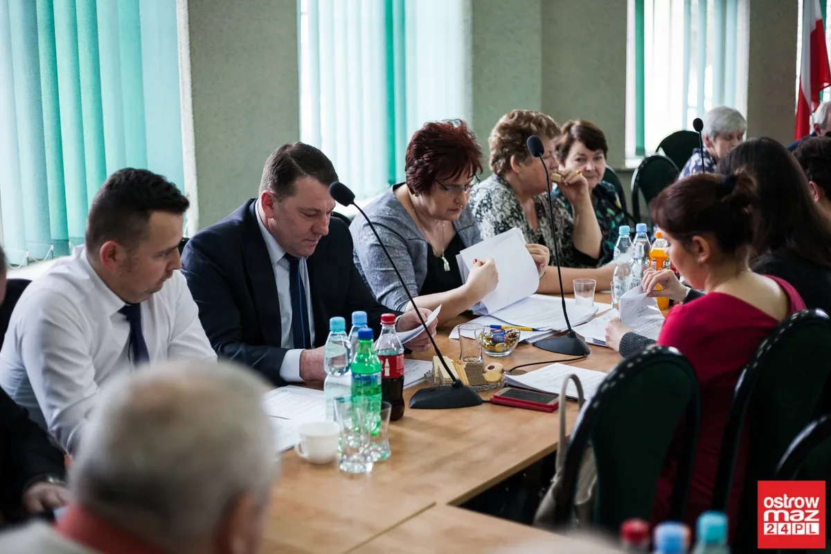 Jednogłośni radni gminy Ostrów Mazowiecka (zdjęcia, wideo)
