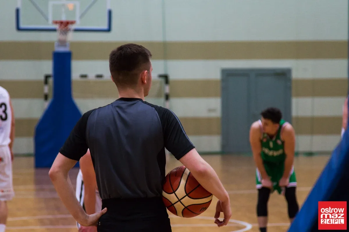 Sokół przegrał pierwsze starcie o utrzymanie (zdjęcia, wideo)