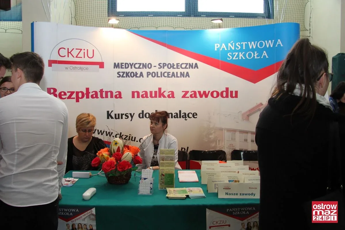 Dwunasta edycja Młodzieżowych Targów Edukacji i Pracy za nami (zdjęcia, wideo)