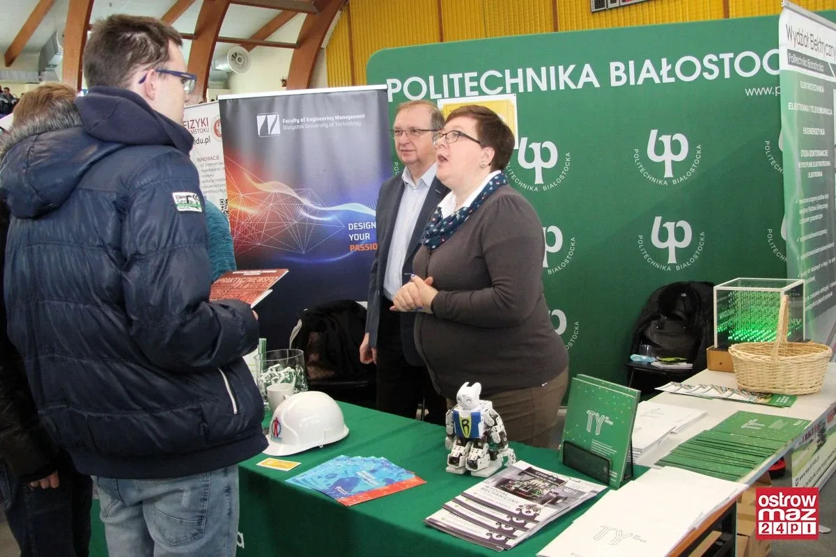 Dwunasta edycja Młodzieżowych Targów Edukacji i Pracy za nami (zdjęcia, wideo)