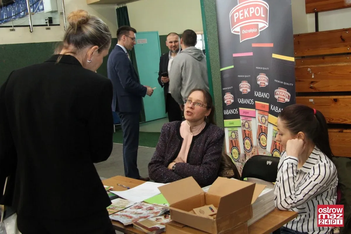 Dwunasta edycja Młodzieżowych Targów Edukacji i Pracy za nami (zdjęcia, wideo)