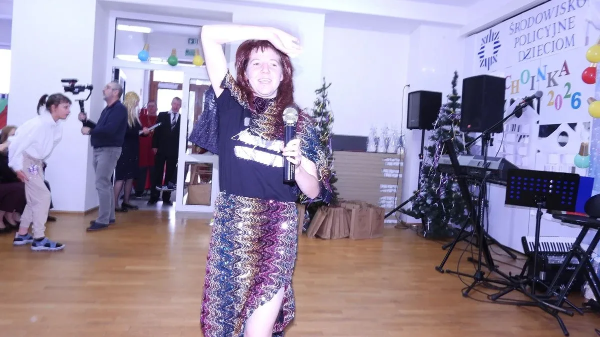 Zabawa choinkowa w Specjalnym Ośrodku Szkolno-Wychowawczym w Zuzeli (zdjęcia, wideo)