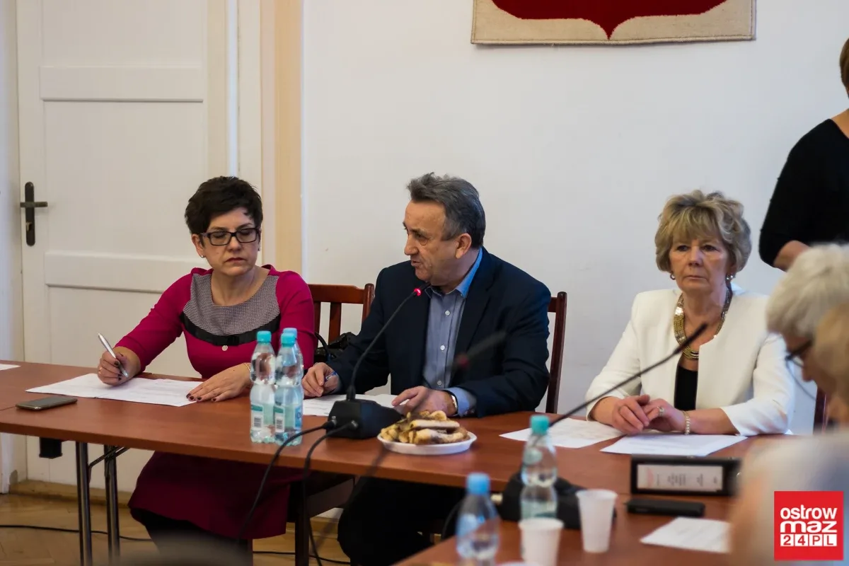 Czystość wody tematem rozmów na sesji rady miasta (zdjęcia, wideo)